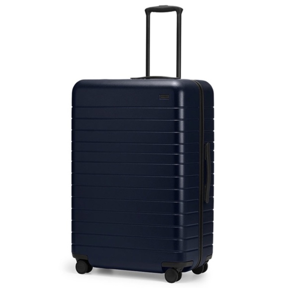 Away Luggage Bigger Carry-On - Navy Blue